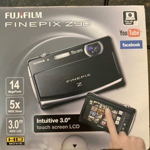 FujiFilm FINEPIX z90